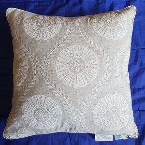 NWOT 18x18" Sigrid Olsen Decor Pillow Embroidered Linen Blend Plush Feather READ